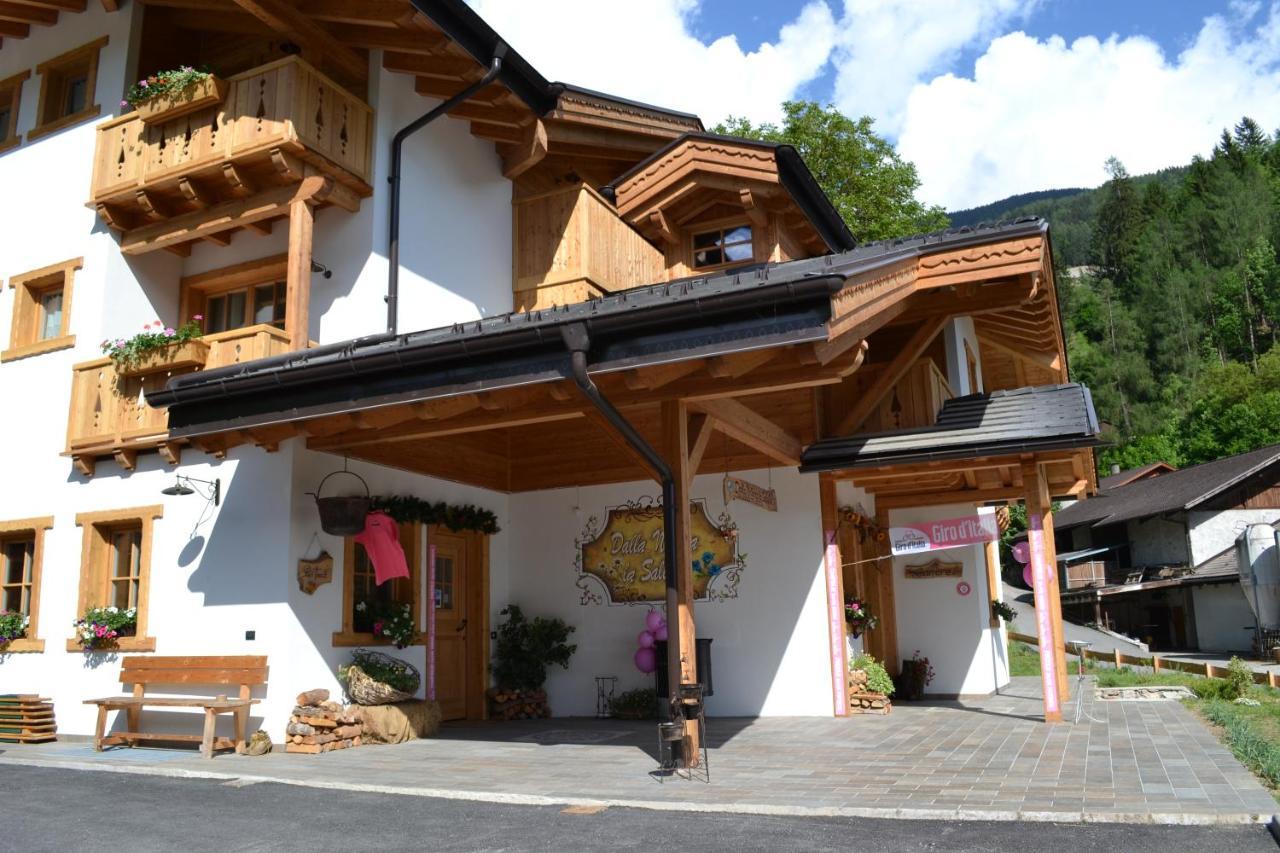 Agriturismo Dalla Natura La Salute Giustino Екстериор снимка